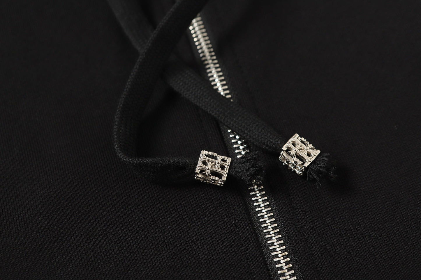 Chrome Hearts カラフルラインストーン パーカー - ブラック ゴシック ストリート スウェットシャツ 2608 